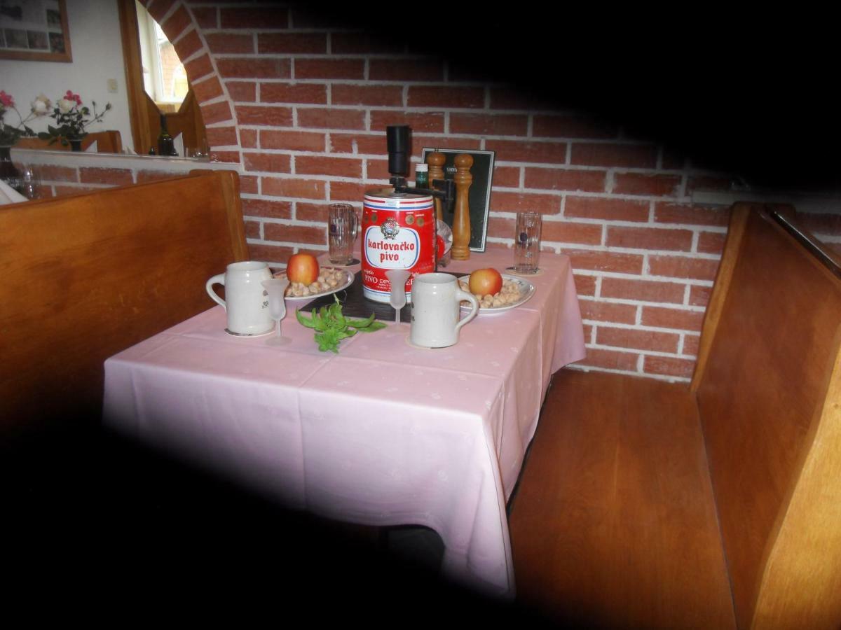 Pension Maestral Mlini Bagian luar foto